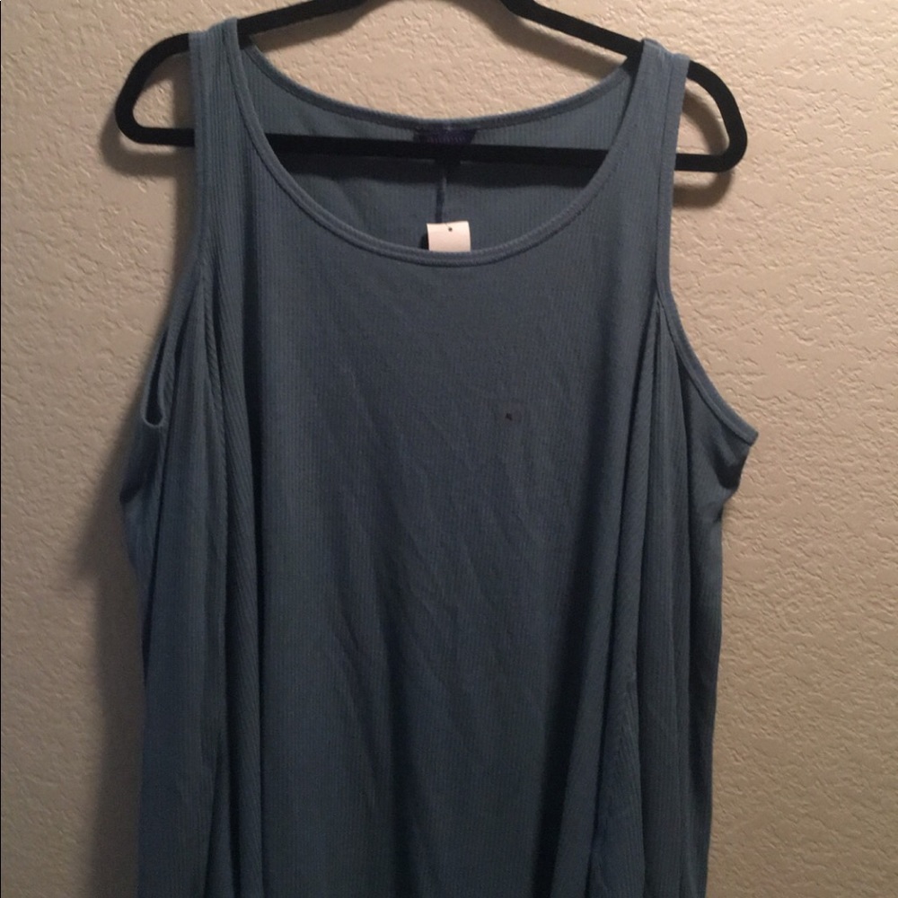 Cold shoulder long sleeve too